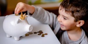 can piggy banks teach money skills parenting tools