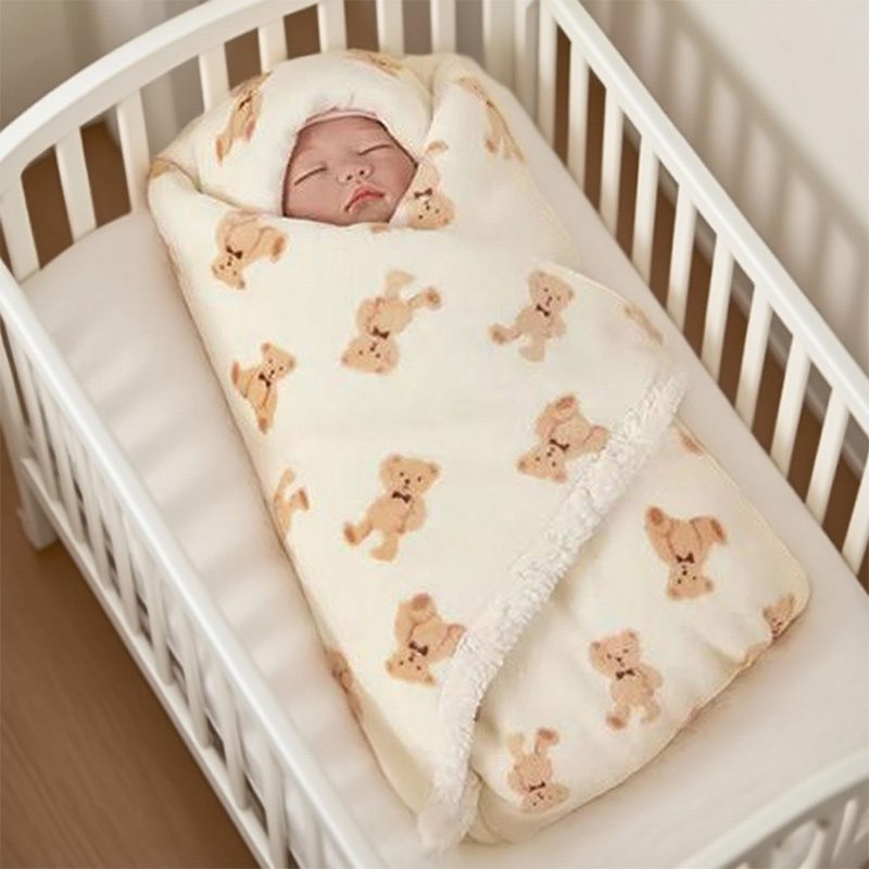 cuddlecloud_blanket_beige_bear_crib1 couverture d'hiver pour bébé ours